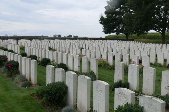 Bailleul Rd East 09 resize resize