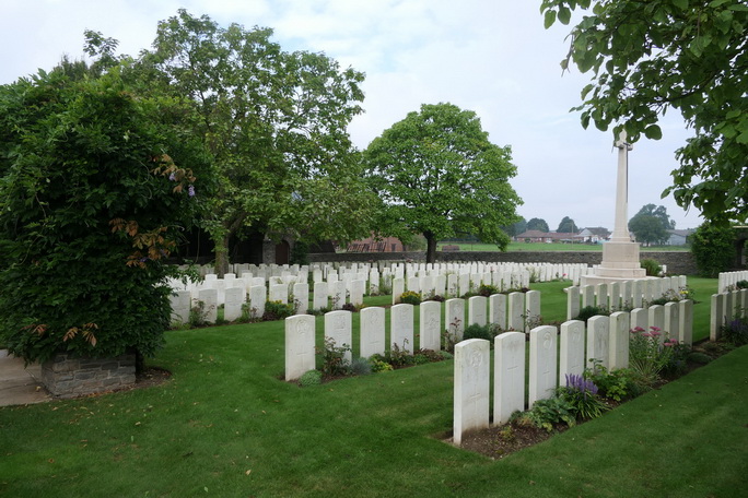 Douchy Les Ayettes 16 resize resize